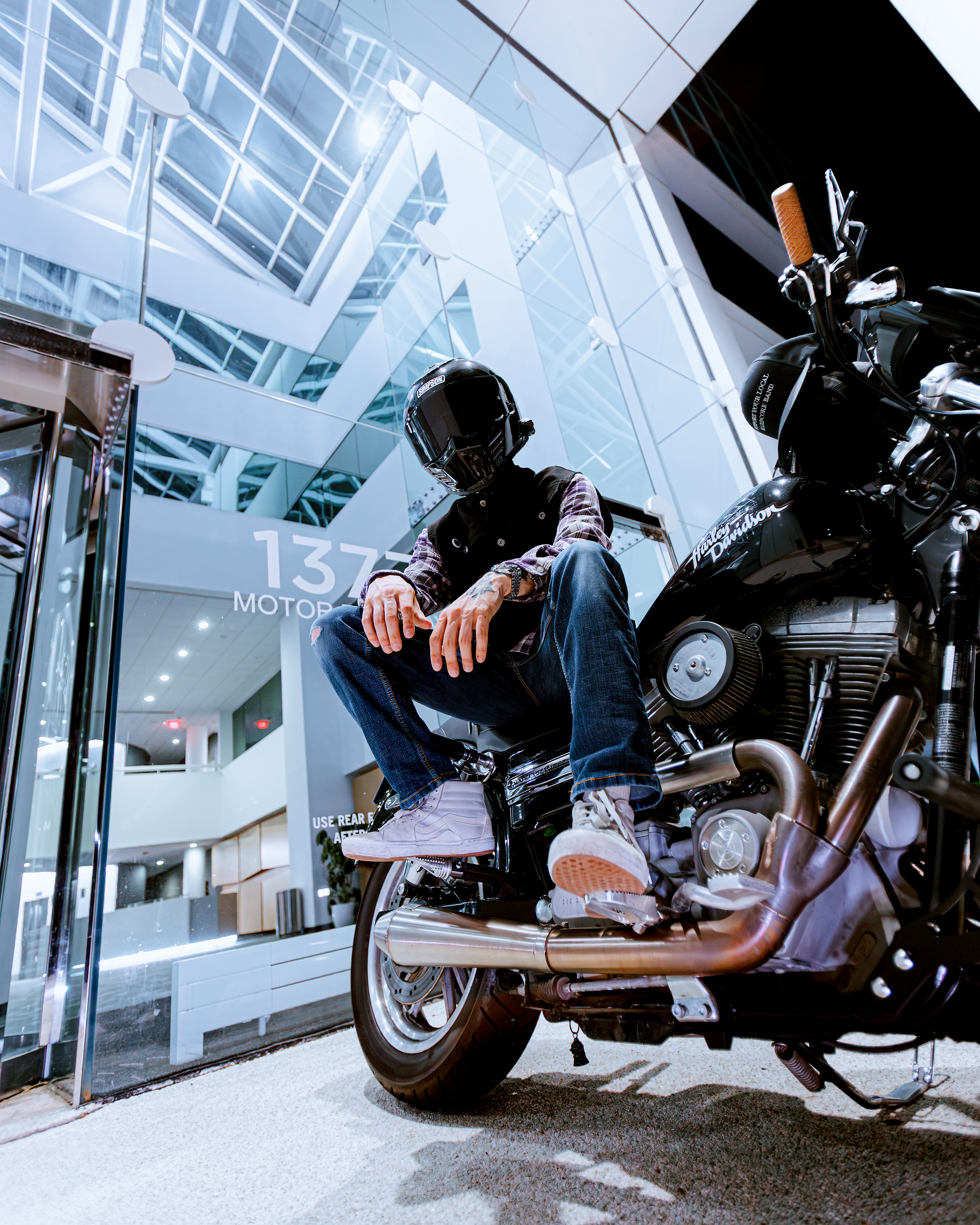 Rider, 1377 Motorcars